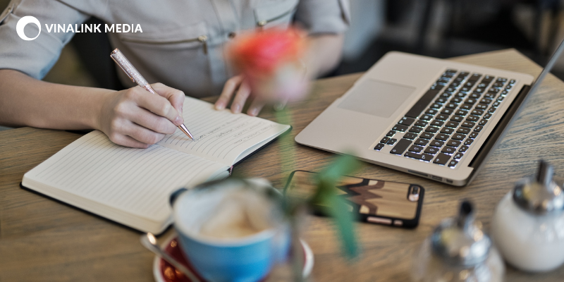 Quy trình viết content quảng cáo Facebook